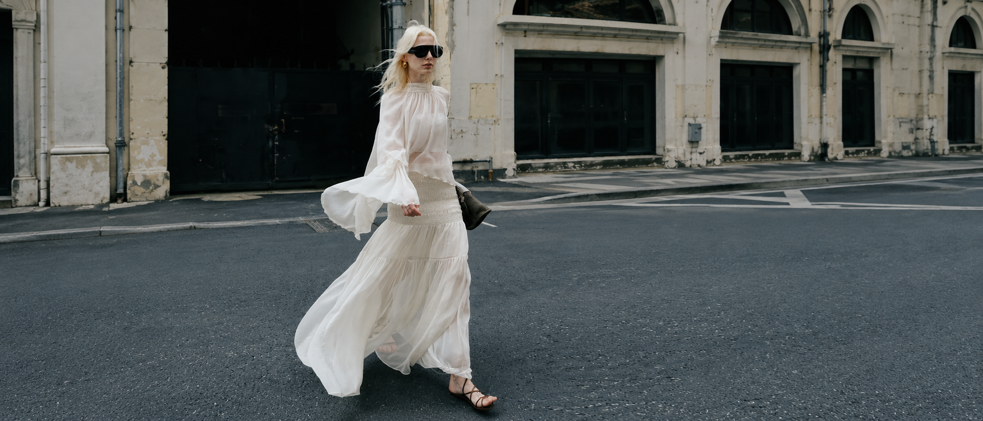 Refined women's fashion collection