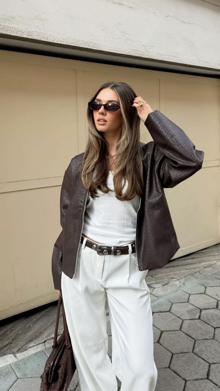 Modern layered women's outfit
